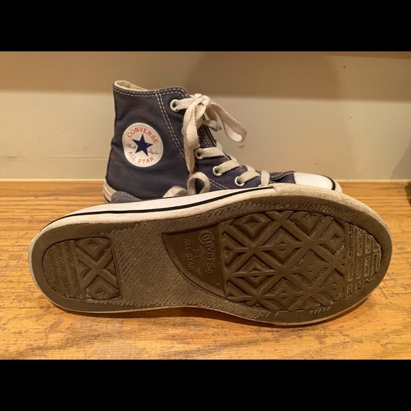 Converse high-top kids size 1 (US) - Picture 2 of 4